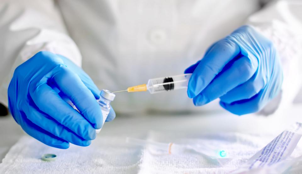 Featured image of article: Sulmohet nga hakerat qendra e testimit për vaksinën COVID-19, zbulohen të dhëna për një pacient